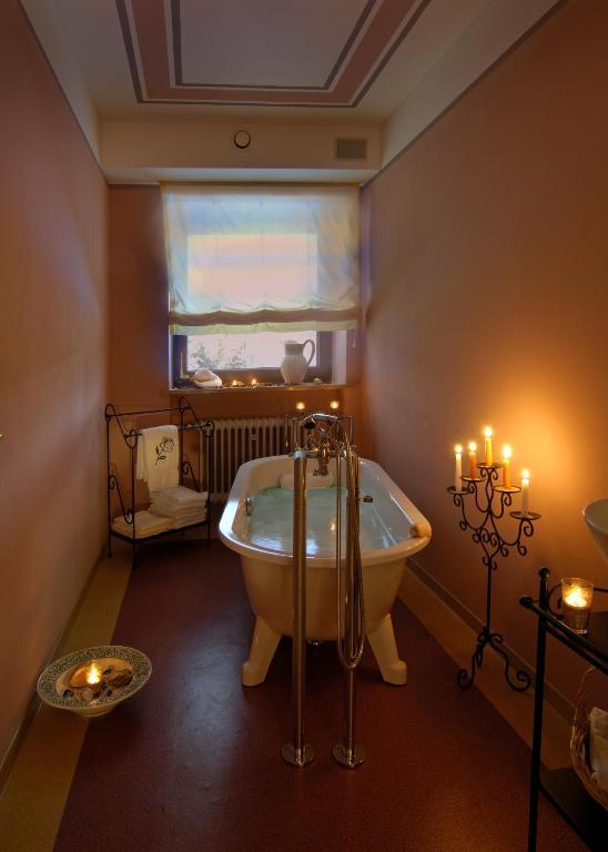 Hotel Gut Schmelmerhof ซังคท์แองเกลอมาร์ ภายนอก รูปภาพ
