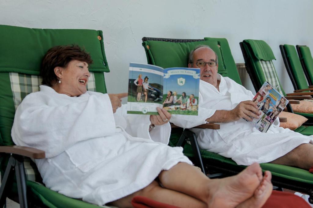 Hotel Gut Schmelmerhof ซังคท์แองเกลอมาร์ ภายนอก รูปภาพ